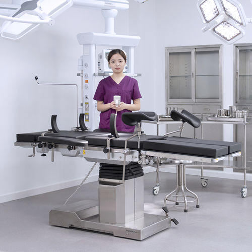 Mesa de operaciones universal - A202 - Jiangsu Saikang Medical Equipment - ortopédica / para ginecología / hidráulica