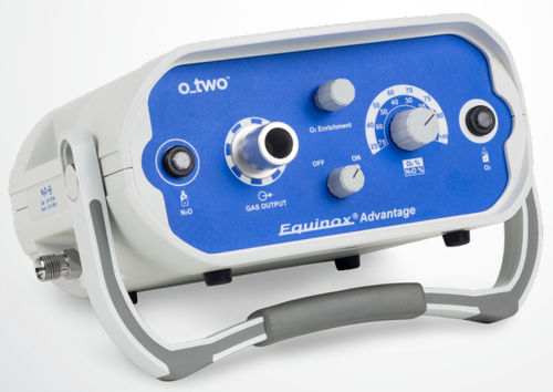 Mezclador de gases de analgesia - Equinox® Advantage - O-Two Medical Technologies - de protóxido de nitrógeno / de oxígeno