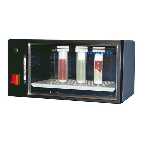 Incubadora de laboratorio para bacteriología - 90 22 000 - Ratiolab - compacta / empotrable / con 1 puerta