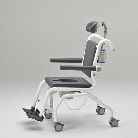 Silla de ducha con respaldo alto - SCC 250 Comfort E - RCN Medizin - con reposabrazos / con ruedas / con reposapiés