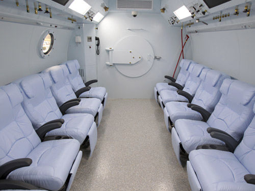Cabina hiperbárica oxigenoterapia - HMS 4000 SC - Hyperbaric Modular Systems - multiplaza