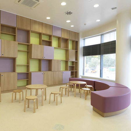 Sala de espera para centro sanitario - Transumed - modular