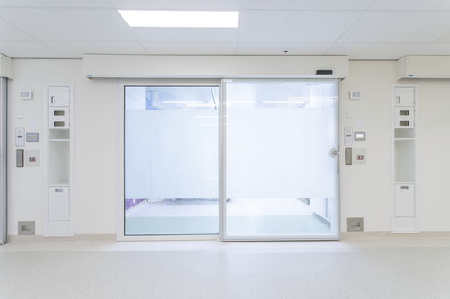 Puerta de hospital - Medicare  - Metaflex Doors Europe - corredera / de vidrio / automática