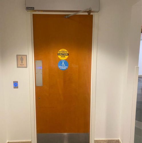 Puerta de servicio - Magic Access - Stanley Access Technologies - de hospital / abatible / de vaivén