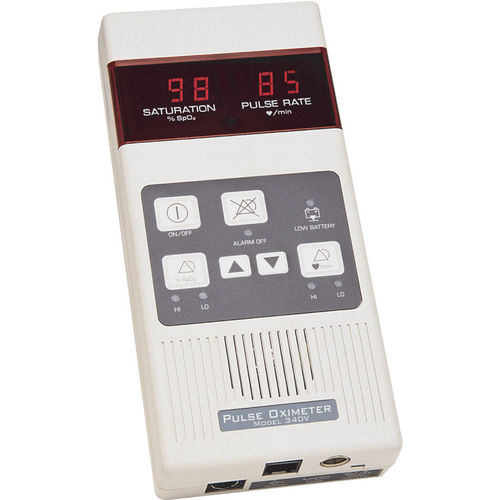 Pulsioxímetro portátil de mano - 340V - Mediaid Inc. - veterinario / alimentado por batería / con sensor separado