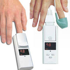 Pulsioxímetro de dedo - 100 - Mediaid Inc. - compacto / médico / alimentado por batería