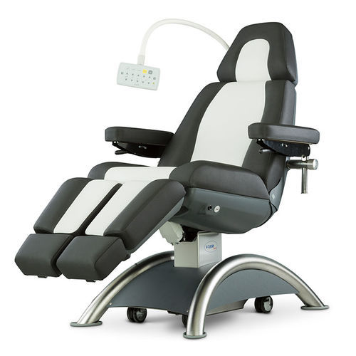 Sillón de reconocimiento general - Capre RC - Lojer - eléctrico / de altura variable / con respaldo regulable