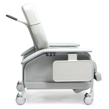 Sillón de descanso reclinable - FR587W, FR587WH series - GF Health Products - Trendelenburg / eléctrico / con ruedas