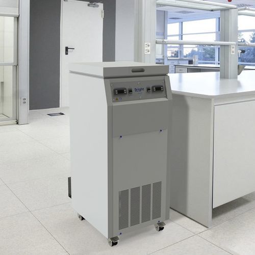 Congelador de laboratorio de histopatología - 3000-01 Clini RF - Bright Instruments - de tipo arcón / con 1 puerta / enfriado por aire
