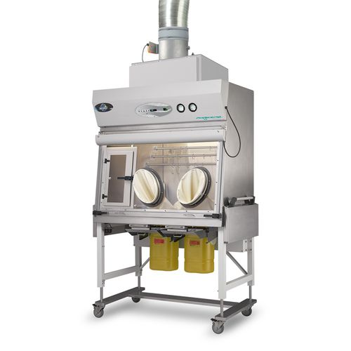 Aislador aséptico - PHARMAGARD - NuAire Laboratory Equipment - para citostáticos / clase ISO 5 / de pie