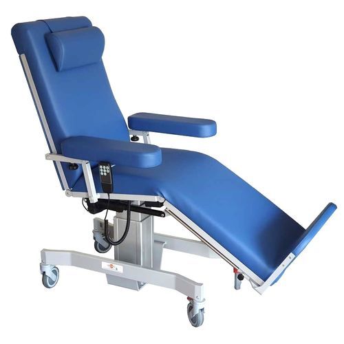 Sillón para tratamiento eléctrico - VIRNA - 5.9 Care Weighing Systems - con reposapiernas / con reposapiés / de altura variable