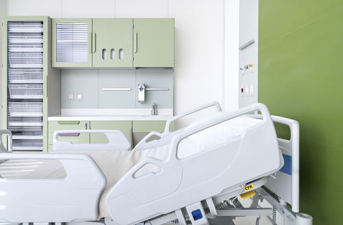 Unidad médica de cabecera horizontal - CASALUCI - de pared / vertical / modular