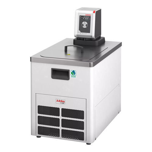 Baño María de circulación - CORIO CP-449F - JULABO GmbH - refrigerado / de mesa / con pantalla táctil