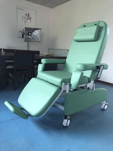 Sillón para hemodiálisis eléctrico - PY-YD-810 - Nanning Passion Medical Equipment - de 3 secciones / con ruedas / de altura variable