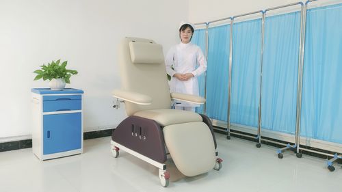 Sillón para extracción de sangre manual - PY-YS upgraded - Nanning Passion Medical Equipment - hidráulico / de 3 secciones / con ruedas