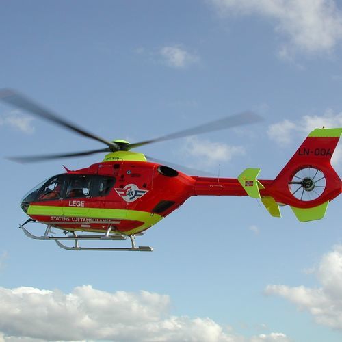 Avión sanitario helicóptero - H135 - Aerolite AG - para cuidados intensivos / modulable