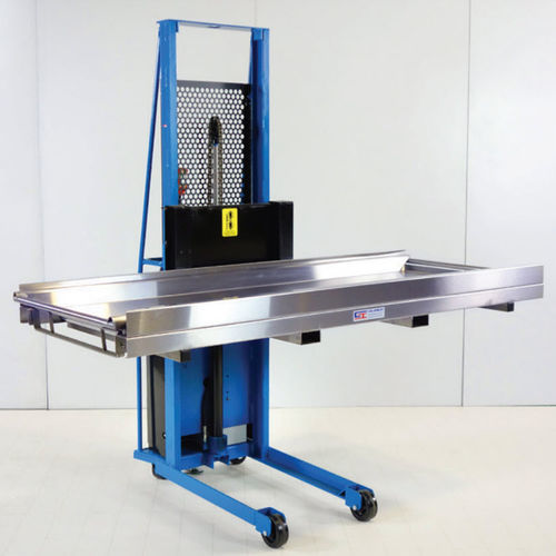 Carro para traslado de cadáveres de manipulación - SR1468W Series - Spire Integrated Solutions - de almacenamiento / eléctrico / con bandeja