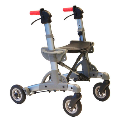 Andador con ruedas con 4 ruedas - Kid - Eurovema Mobility - pediátrico / con asiento / de altura regulable