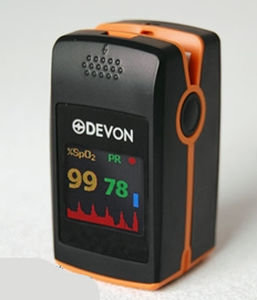 Pulsioxímetro de dedo - PC-60E  - Devon Medical Products - compacto / pediátrico / con sensor separado