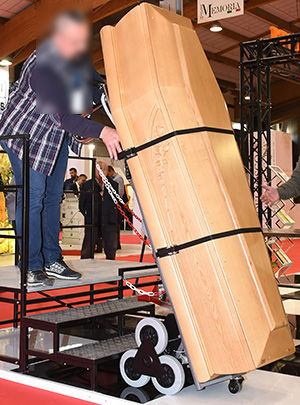 Simulador de escaleras - F001004 OPERATION - Olivetti