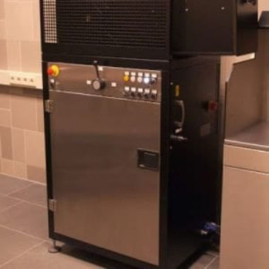 Horno crematorio - Cremulator® - DFW Europe - mortuorio / de vacío / de pie