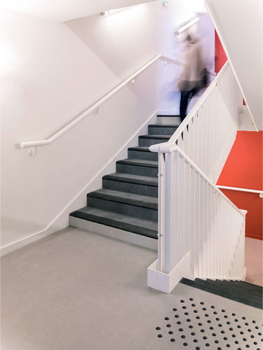 Pavimento de hormigón - TARASTEP PRO - GERFLOR - de protección / de absorción acústica / de alta eficacia