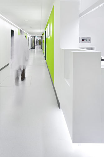 Pavimento de PVC - MIPOLAM AFFINITY - GERFLOR - interior / resistente al agua / de alta eficacia