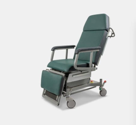 Silla con reposabrazos - Vitamo - TEKVOR CARE - con ruedas / con respaldo alto / con reposapiés