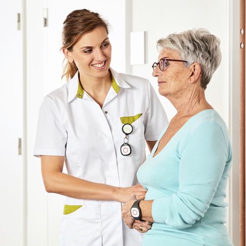 Sistema de llamada a enfermero de cama - Televic Healthcare - teléfono / botones de pánico / pulseras