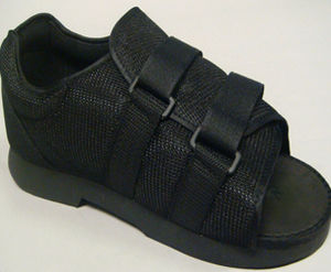 Zapato postoperatorio suela rígida - DLX.1 - Bird & Cronin - para adulto