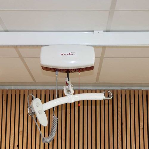 Elevador de pacientes eléctrico - 1668 series - FRANCE REVAL - de techo / para adulto / elevadora