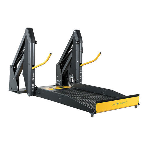 Plataforma elevadora para silla de ruedas - PIUMA BAS  - Autolift - montada en vehículo