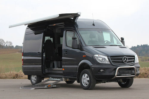 Vehículo para discapacitados monovolumen - Mercedes Sprinter - PARAVAN - acceso posterior / acceso lateral