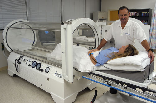 Cabina hiperbárica oxigenoterapia - Sigma 34 - Perry Baromedical - monoplaza