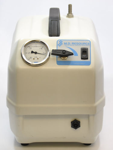 Aspirador quirúrgico eléctrico - TOUCHUP  - M.D. Resource - para liposucción / portátil