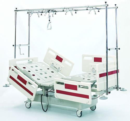 Cama de hospital - P-OT-001 - PROMEK - eléctrica / de altura fija / con estructura de tracción ortopédica