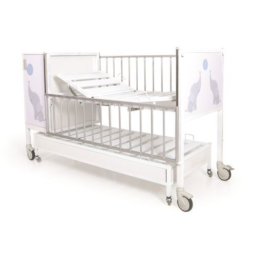 Cama de hospital - P-CK-001 - PROMEK - manual / pediátrica / con ruedas