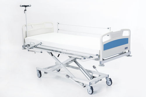Cama de hospital - Milva Basic - Formed - mecánica / hidráulica / de altura regulable