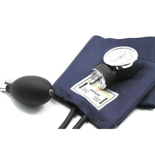 Tensiómetro aneroide - MC-20C - Wuxi Medcare Instrument Co., Ltd. - con manguito para adulto