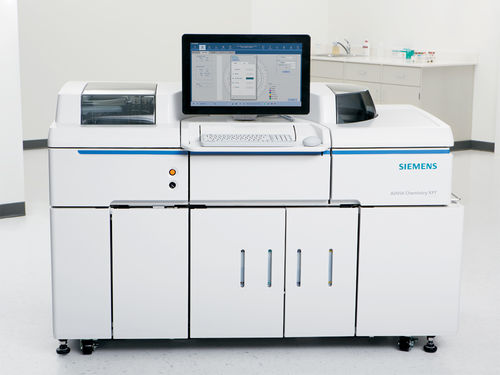 Analizador de bioquímica automático - ADVIA® Chemistry XPT - Siemens Healthineers - Laboratory Diagnostics - de pie / aleatorio / clínico