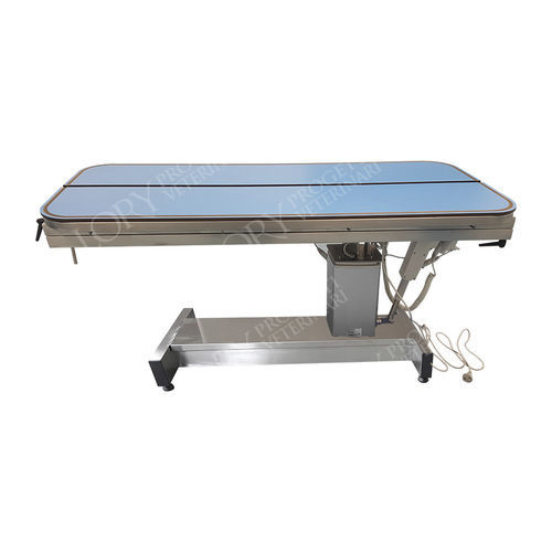 Mesa de operaciones veterinarias eléctrica - Butterfly - Lory Progetti Veterinari srl - para animales grandes / con altura regulable / con plataforma en V