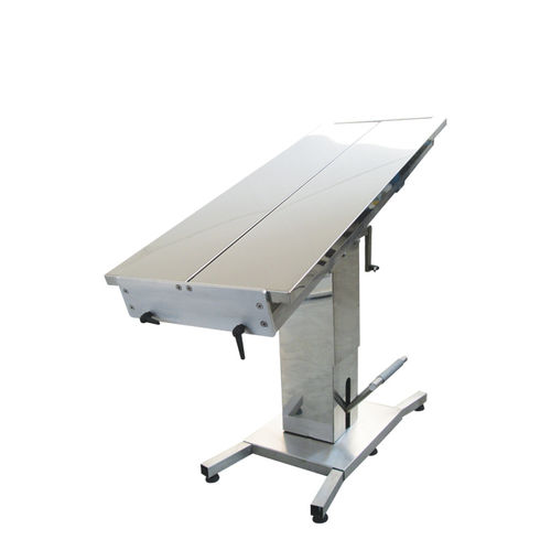 Mesa de operaciones veterinarias hidráulica - Zara - Lory Progetti Veterinari srl - para animales grandes / con altura regulable / con plataforma en V