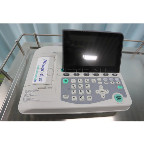 Electrocardiógrafo para diagnóstico en reposo - ECG301 - Rooe Medical - 3 canales / digital / con impresora