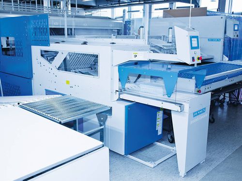 Dobladora de sábanas con sistema de apilamiento - Concorde - Jensen-Group