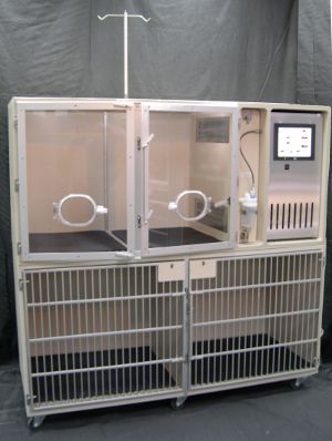 Incubadora veterinaria para cuidados intensivos - 2100 ICU - Snyder Manufacturing Company