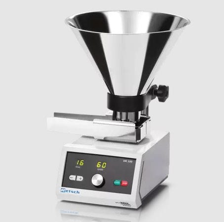 Alimentador dosificador vibratorio - DR 100 - RETSCH - continuo / con mando a distancia / para el sector médico