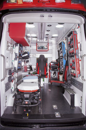 Ambulancia modulable - iNTRAXX - Ferno Canada Inc. - con oxigenoterapia