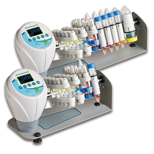 Mezclador de laboratorio vibratorio - Rotobot&trade; - BENCHMARK SCIENTIFIC - rotativo / digital / de mesa