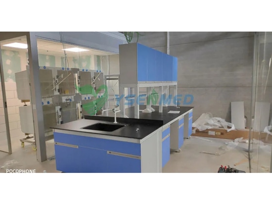 Equipos veterinarios YSENMED instalados en una nueva clínica veterinaria en España