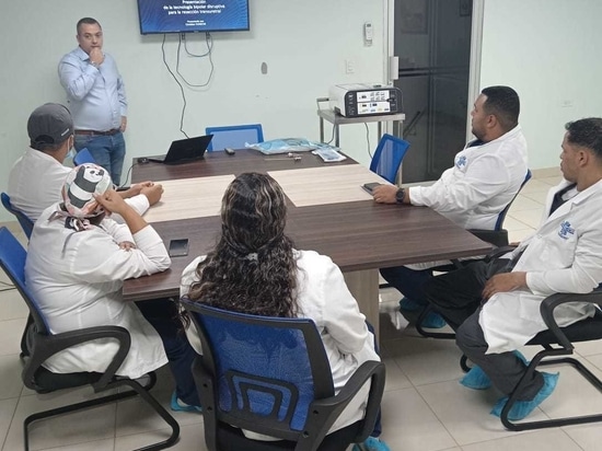 Presentación y sesión de formación en Panamá